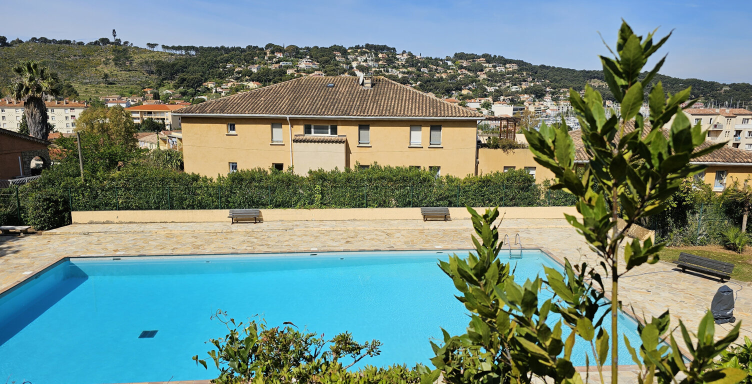  Studio Saint-Mandrier — photo 1