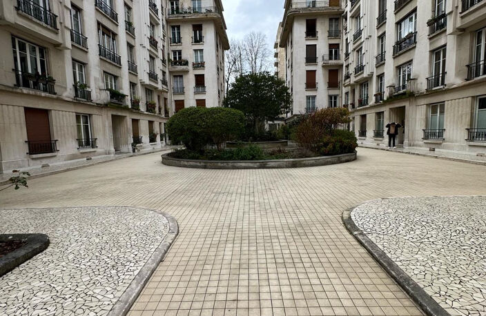 BEAU 5 PIECES AVEC VUE TOUR EIFFEL — photo 3