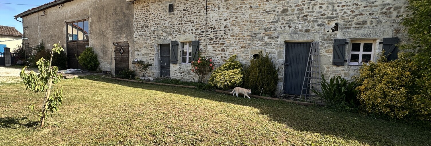 Maison 5 Pièces 163 m² à vendre à Sauzé-entre-Bois (79190)