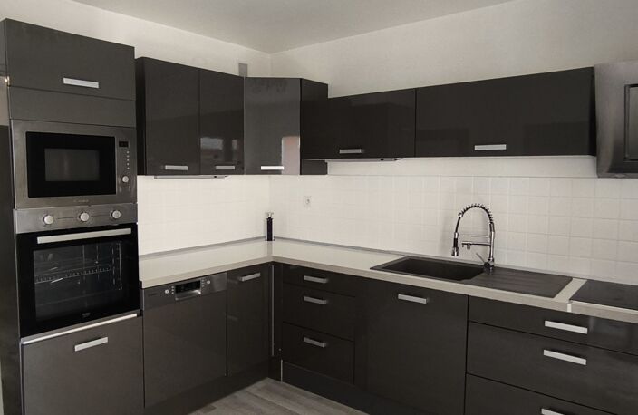 Vente Appartement 4 pièces — photo 2