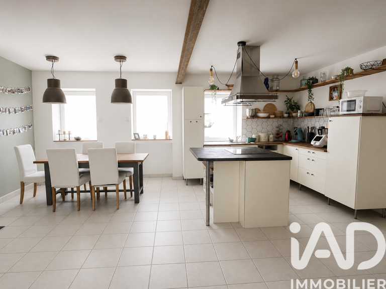 Vente Maison traditionnelle 7 pièces — photo 1