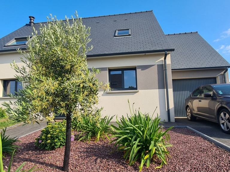 Vente Maison/villa 6 pièces — photo 1