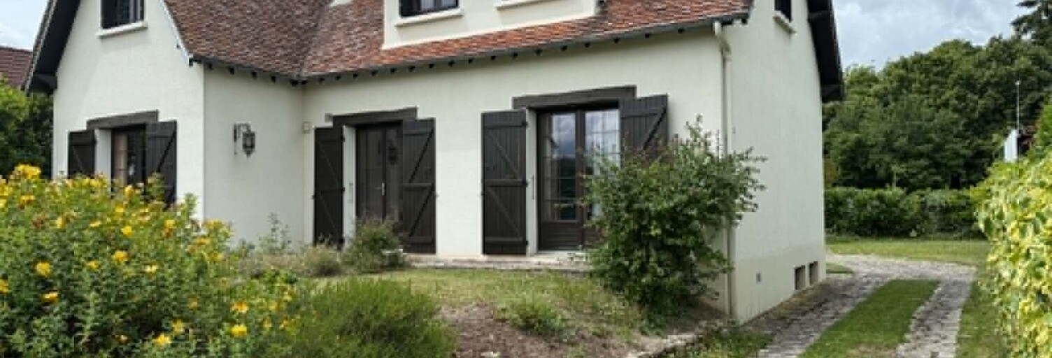 Maison 7 Pièces 136 m² à vendre à Saint-Jean-de-la-Ruelle (45140)