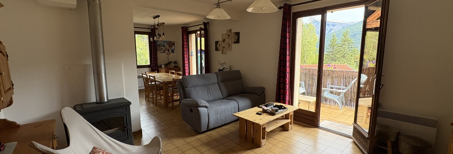 Appartement 4 Pièces 84 m² à vendre à La Roche-des-Arnauds (05400)