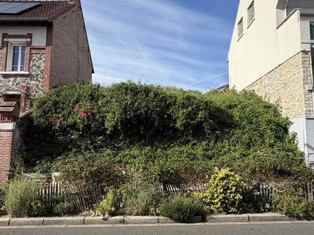 Vente Terrain à bâtir 663 m&sup2; — photo du bien