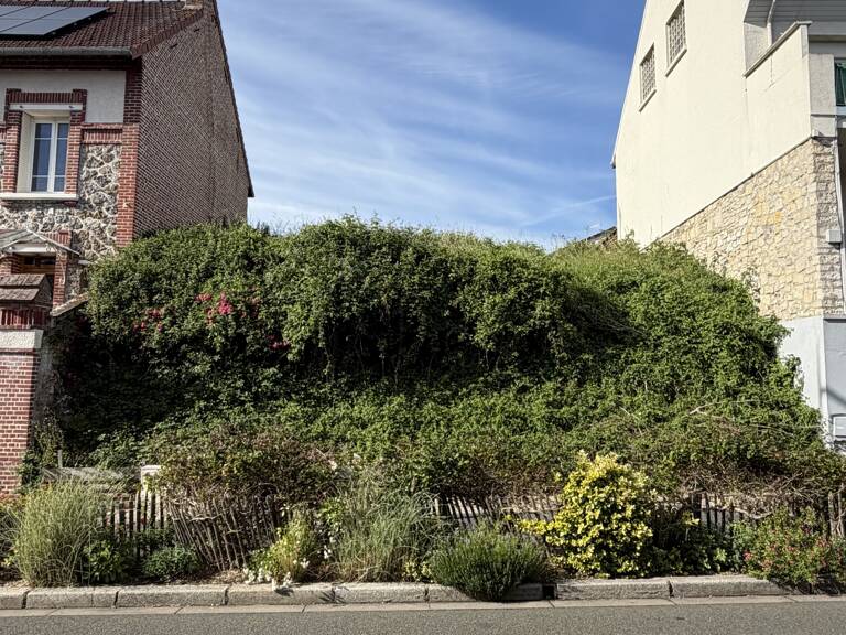 Vente Terrain à bâtir 663 m&sup2; — photo 1