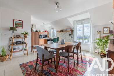 Appartement 4 pièces 253000 €