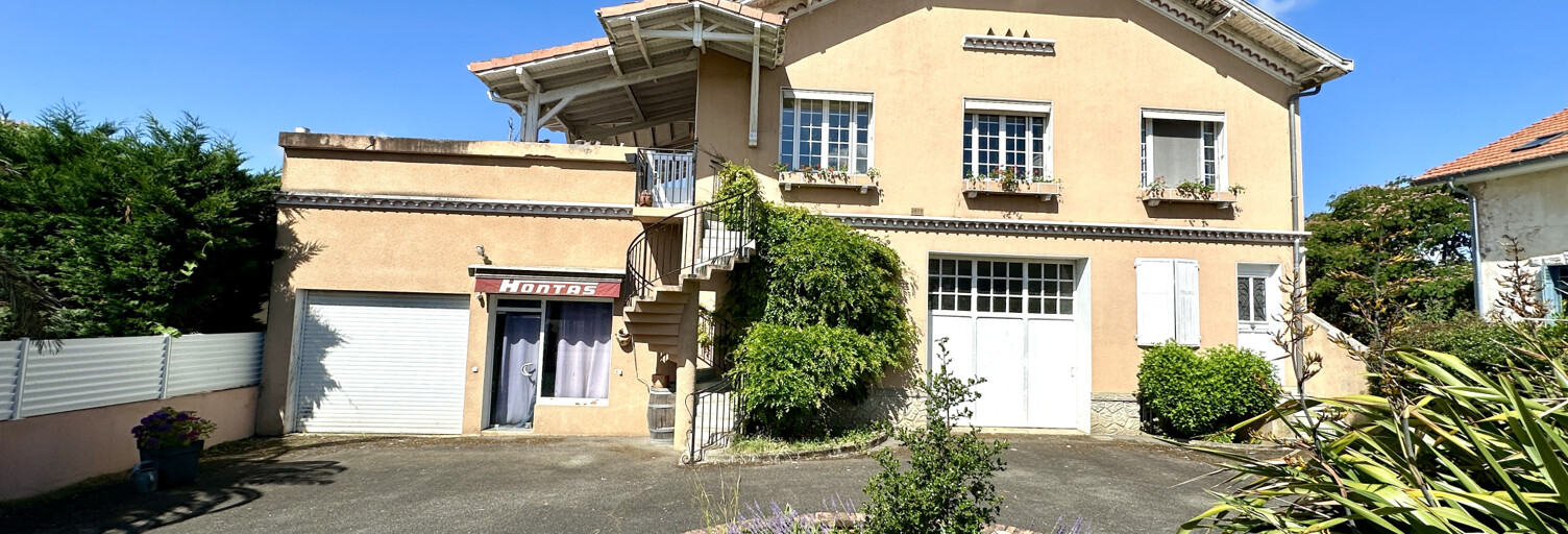 Maison 6 Pièces 182 m² à vendre à Sauveterre-de-Béarn (64390)