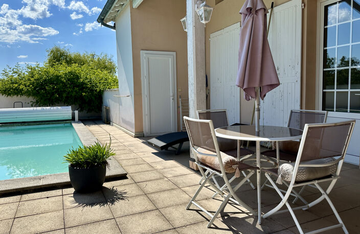 Bien rare au coeur de Sauveterre-de-Béarn : maison familiale — photo 3