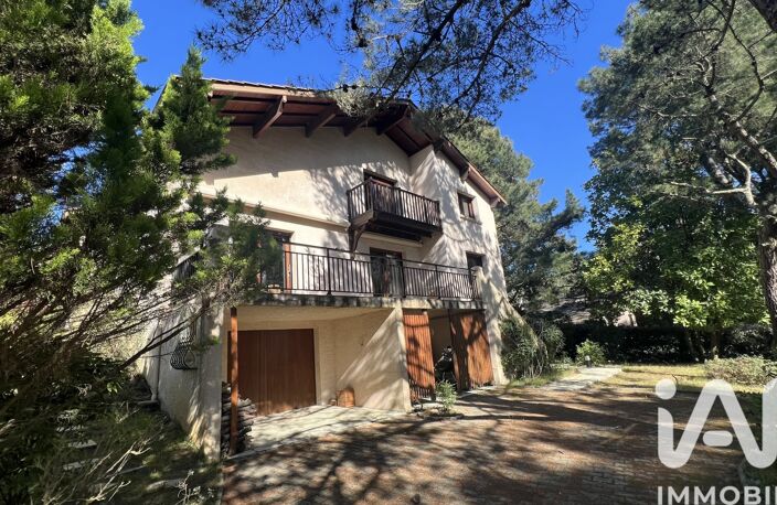 Vente Maison/villa 8 pièces — photo 2