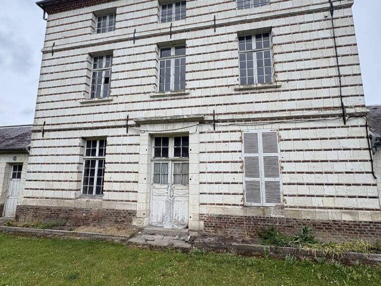 Vente Maison/villa 8 pièces — photo 1