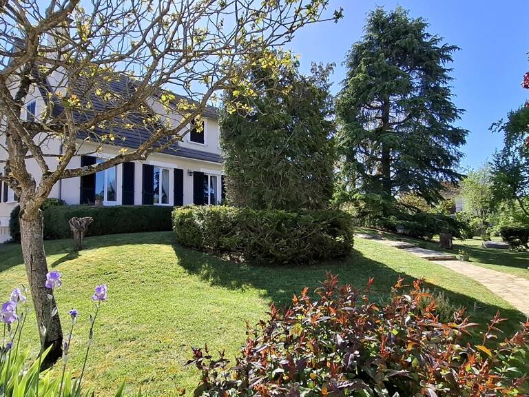 Vente Maison/villa 11 pièces — photo 1