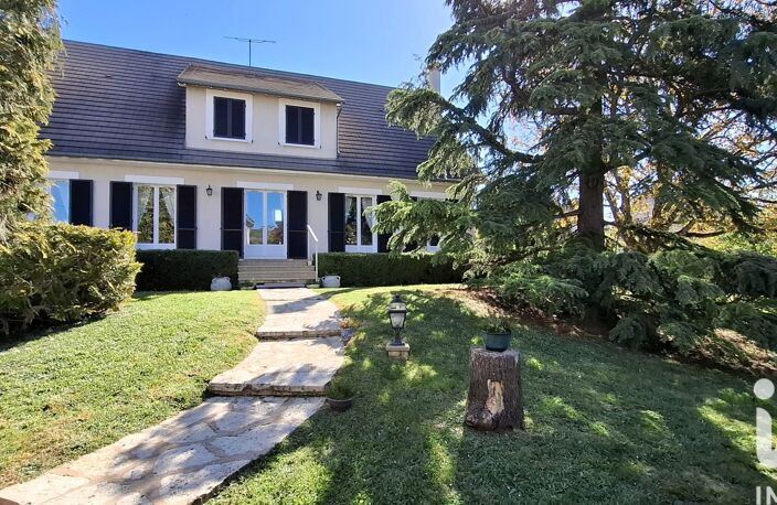 Vente Maison/villa 11 pièces — photo 2