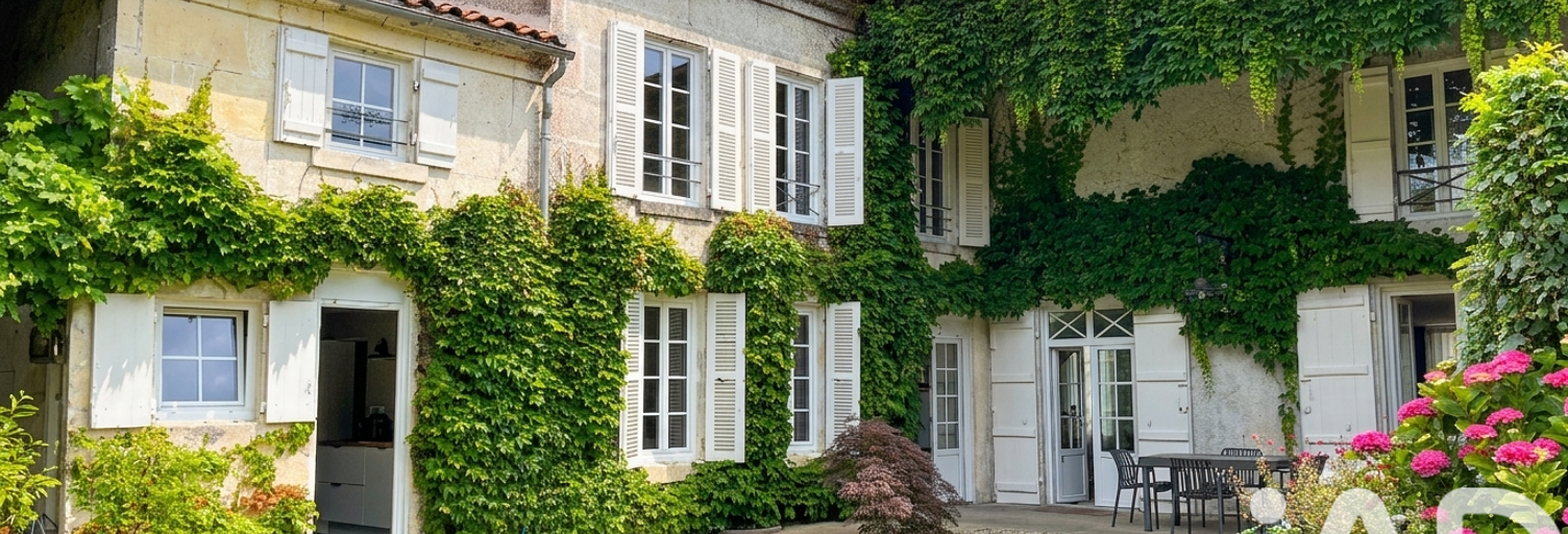 Maison 7 Pièces 260 m² à vendre à Jarnac (16200)