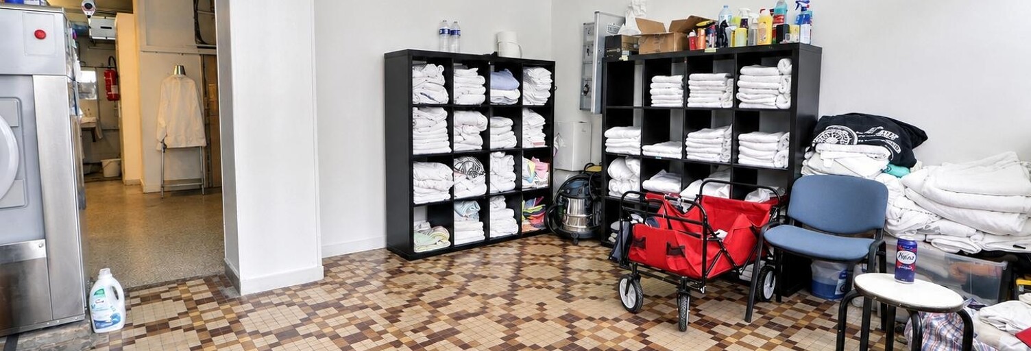 Commerce  75 m² à vendre à Paris 12 (75012)