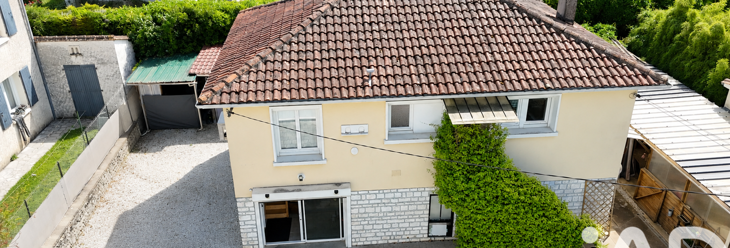 Maison 5 Pièces 122 m² à vendre à Gond-Pontouvre (16160)