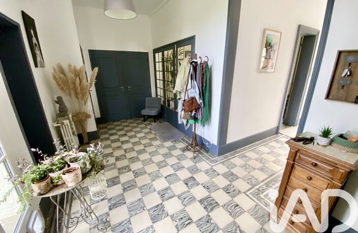Vente Maison de ville 10 pièces — photo 2