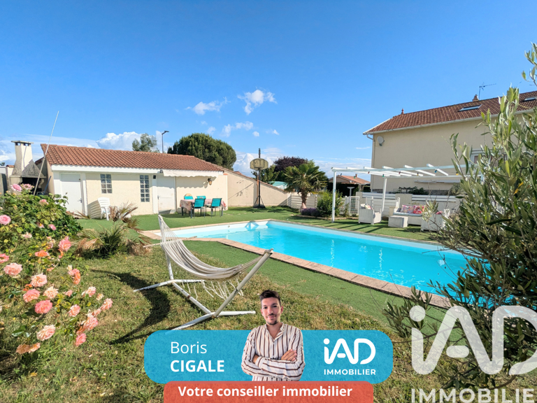 Vente Maison/villa 8 pièces — photo 1