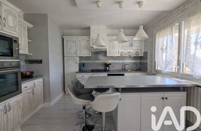 Vente Maison/villa 8 pièces — photo 4