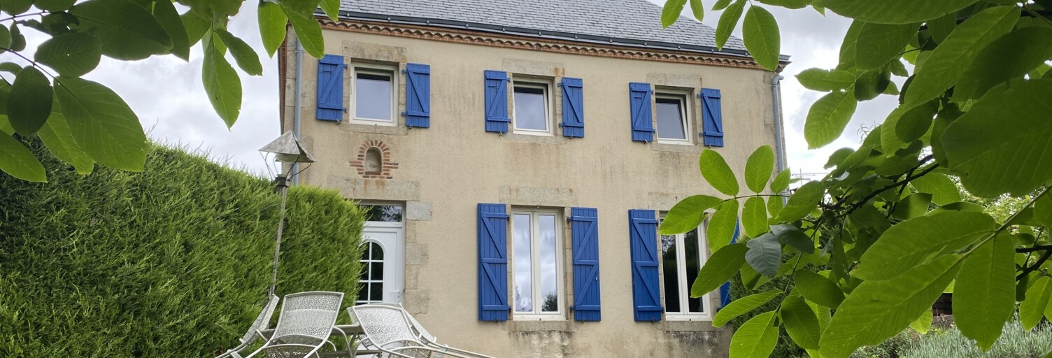 Maison 5 Pièces 156 m² à vendre à Combrand (79140)