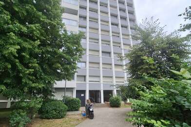 Appartement 3 pièces 240000 €