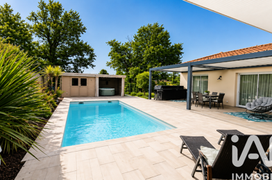 Maison 5 pièces 379000 €