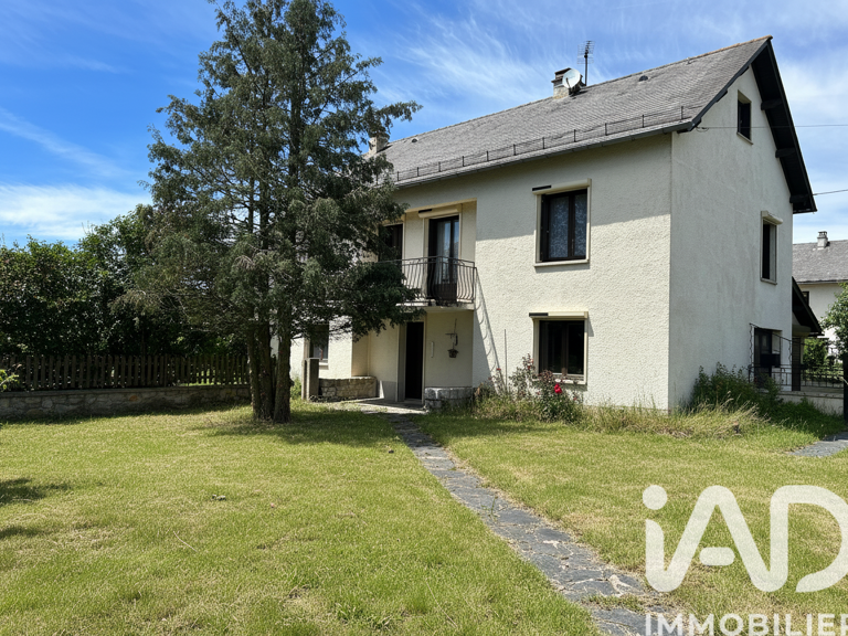 Vente Maison/villa 8 pièces — photo 1