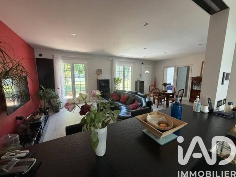 Vente Maison traditionnelle 6 pièces — photo 1