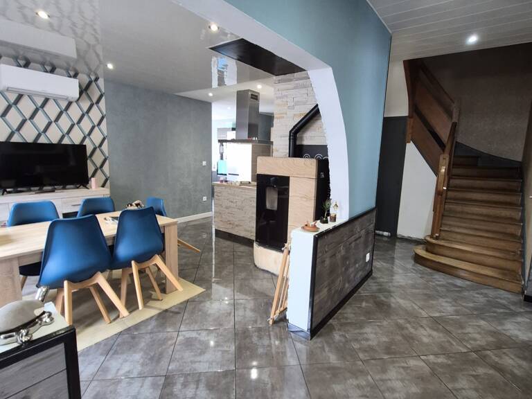Vente Maison/villa 6 pièces — photo 1
