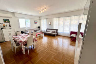 Appartement 3 pièces 384848 €