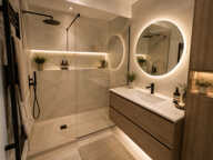 CANNES CENTRE  RARE ! 4433EUR/M2 T2 60M2 EXTÉRIEURS CAVE 6 COU — photo 3