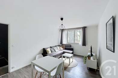 Appartement 2 pièces 1003 €