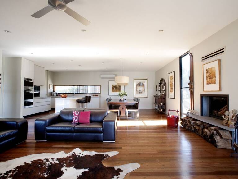 ATTIQUE AVEC TRES GRANDE SUITE PARENTALE + SPACIEUX SEJOUR !!BIEN D'EXCEPTION!! — photo 1