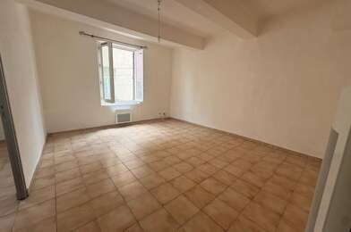 Appartement 3 pièces 540 €