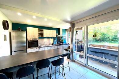 Appartement 3 pièces 275000 €