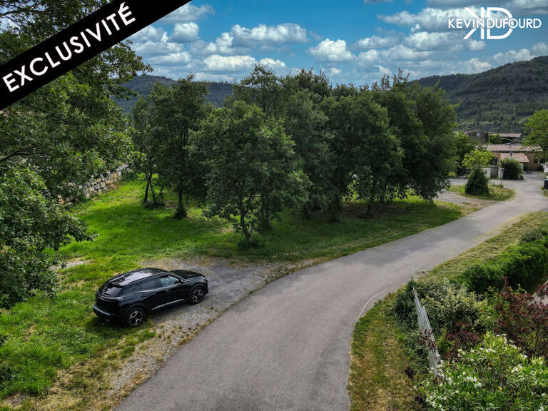 Terrain de 1.870m² à VESSEAUX — photo 1
