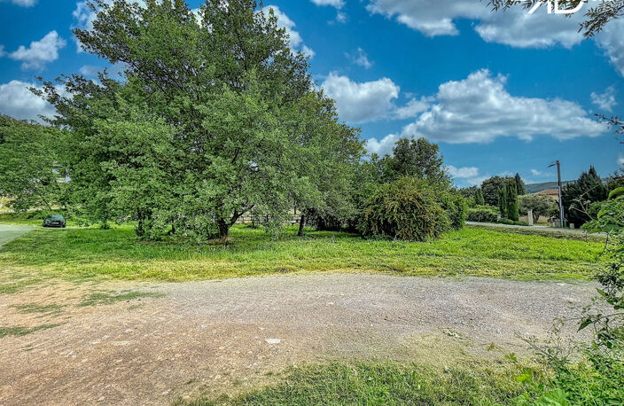 Terrain de 1.870m² à VESSEAUX — photo 2