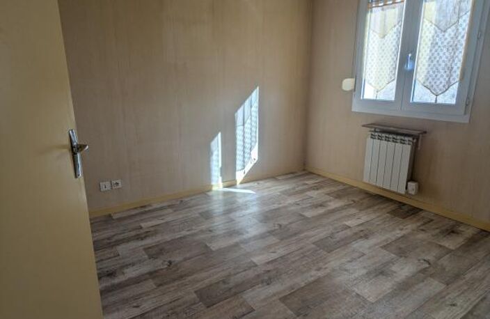 Appartement T3 avec garage et cave à Arc-lès-Gray — photo 4