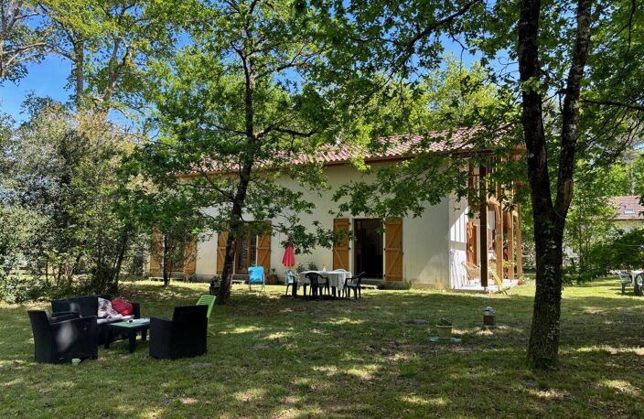 Saint-Michel-Escalus : Villa 5 chambres sur un terrain de 2432m? — photo 3
