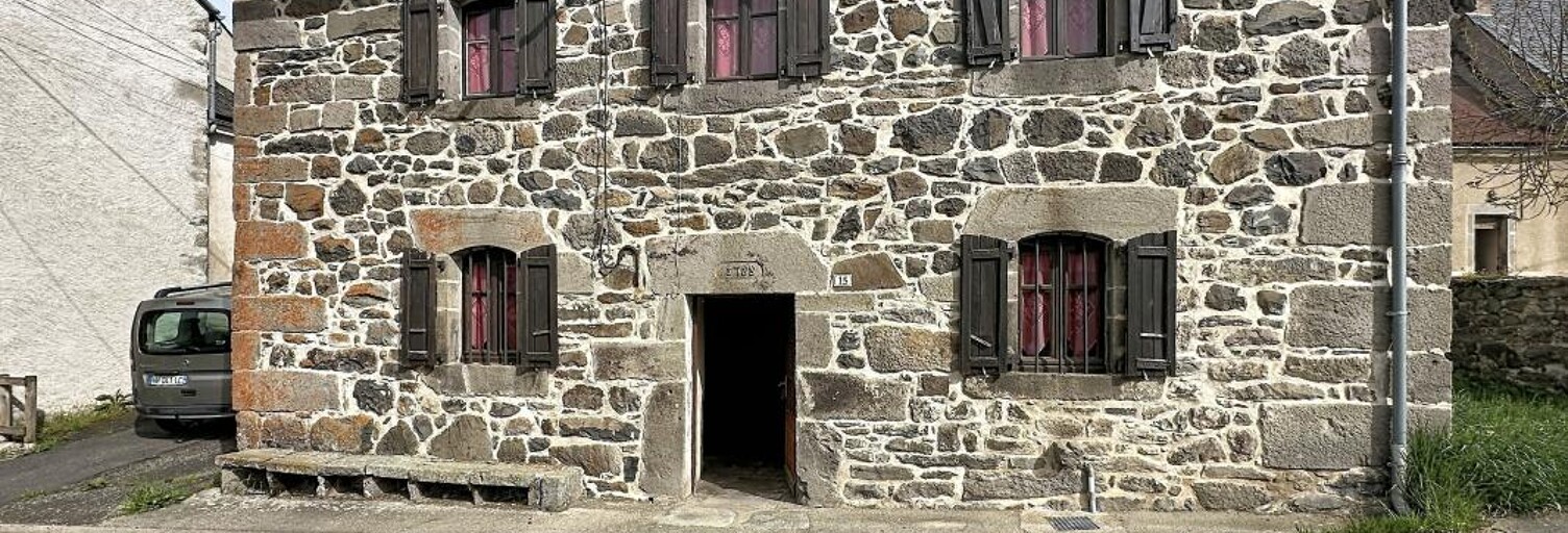 Maison 4 Pièces 90 m² à vendre à Lavigerie (15300)