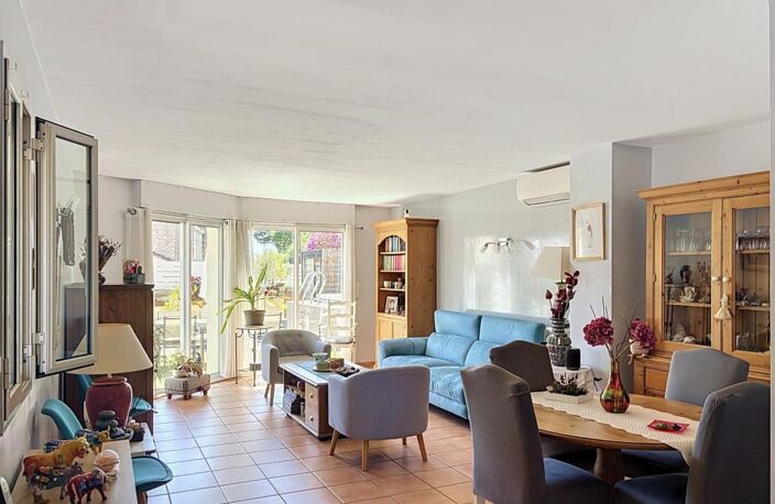 Marseille 12e (Montolivet) – Maison 101 m² avec terrasse Sud, jacuzzi, garage et DPE B — photo 5