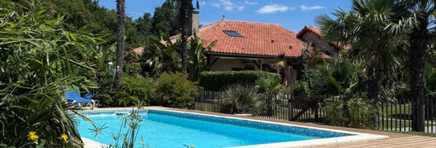 Maison 14 Pièces 300 m² à vendre à Eugénie-les-Bains (40320)