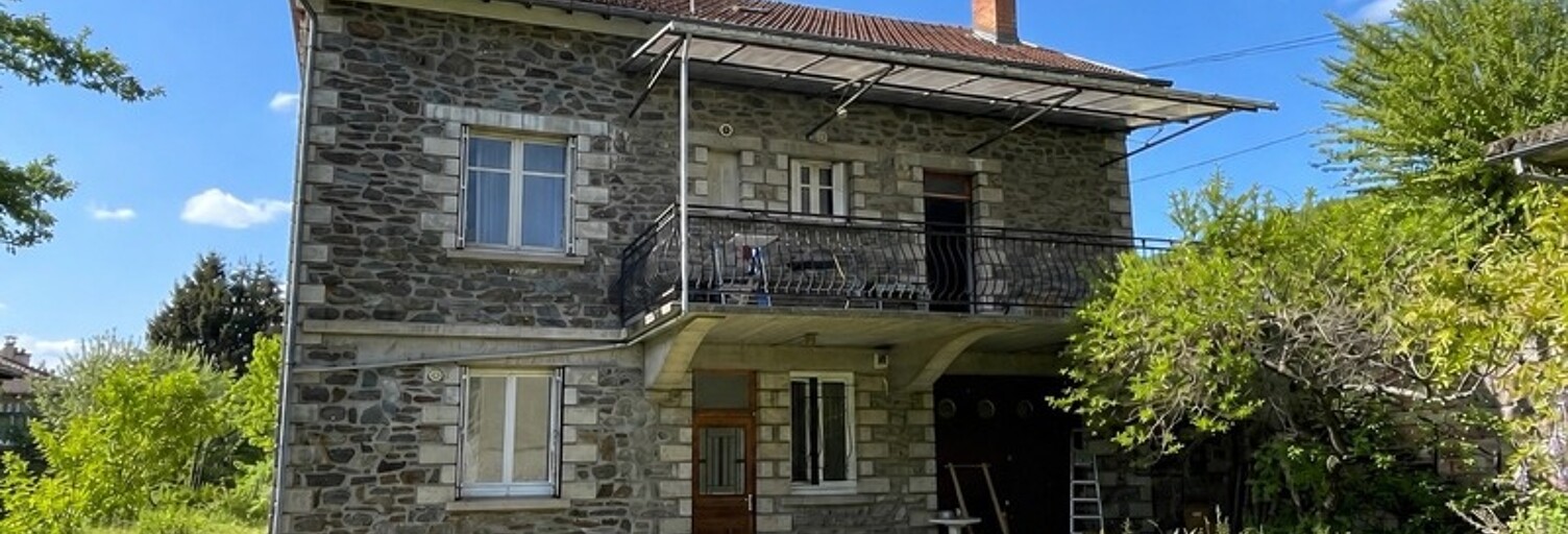 Maison 9 Pièces 208 m² à vendre à Firmi (12300)