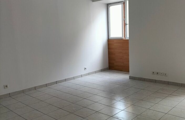 Appartement à vendre 2 pièces 40 m2 à BECHEREL (35) — photo 3
