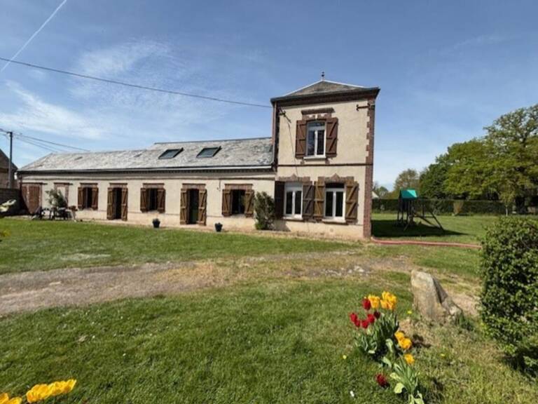NOUVEAUTÉ – Maison de caractère rénovée de 183 m² avec fort potentiel — photo 1