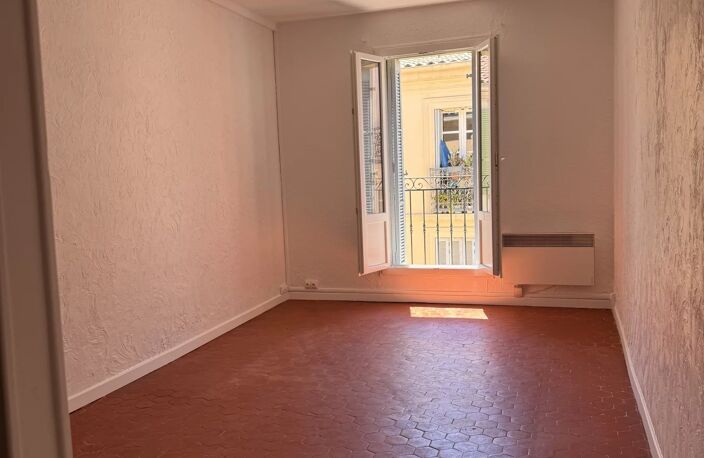 ANTIBES  COEUR DE VILLE -  EXCLUSIVITE — photo 3