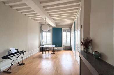 Appartement 4 pièces 304000 €