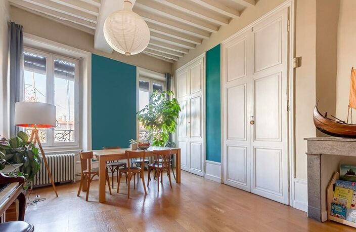 VILLEURBANNE - Appartement de charme T3 de 85 m² – Possibilité T4 – Cachet de l’ancien et faibles charges — photo 3
