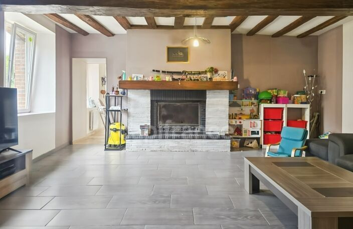 Maison de campagne avec 4 chambres, potentiel d'aménagement et terrain sans vis-à-vis à Tresson — photo 3