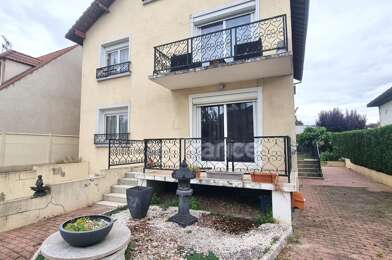 Maison 8 pièces 349000 €